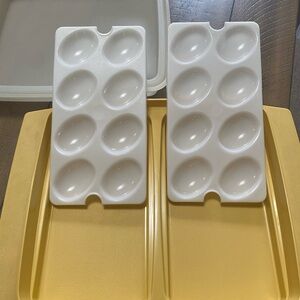 4‎ Piece Vintage Beige/Yellow Tupperware Deviled Egg Kepler Taker 2 Trays